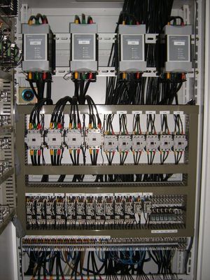 臺(tái)灣華特SCR電力調(diào)整器13818347在配電開(kāi)關(guān)控制設(shè)備中的研發(fā)與應(yīng)用